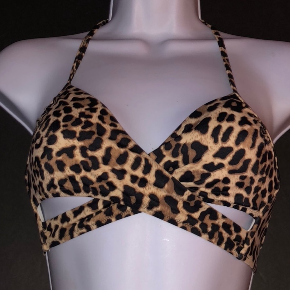 PINK Victoria's Secret Leopard Bikini Top